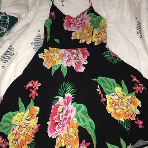 Hawaiian dress